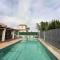 Villa familiar con piscina, barbacoa y WIFI