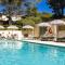 Hôtel La Garrigue & Bar Le Perchoir