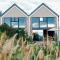 Mosel Chalets - Design-Ferienhäuser - Terrasse und Traumblick, nähe Cochem - Direkt am Weinberg, Chalet Mitte mit Sauna