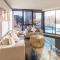 Southbank 2BR APT with Parking walk to Crown and CBD