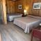 Glacier View Inn