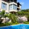 M&M guest house
