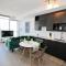 Ssery Suites - Entertainment District Toronto