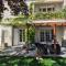 Grande maison avec 5 chambres et jardin