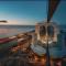 City Sea View Aparthotel