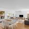 Cowes 3Bdr-2Bt Family TownHouse