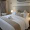 Koi liv-Inn Bedfordview ll Modern Guest House Near OR Tambo