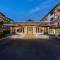 Kata Sea Breeze Resort - SHA Plus
