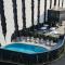 Ibis Lunel Petite Camargue