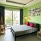 Cozy Saigon Sunset Apartment - Steps to Bui Vien Nightlife