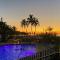 Moon Bay Condo, Paradise Found! Heated pool, boat slip, resort amenities and concierge services available!