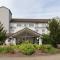 Peine Salzgitter Hotel by Belvilla