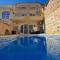 Gozo Inn Love