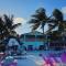 Barefoot Beach Belize