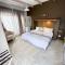 Atlantic-Square Guesthouse