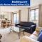 Entire Downtown Condo steps to Stampede and BMO with Parking, 1,5 hrs to Banff