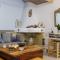 Yianna Cottage Studios