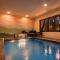 Whispering Pines - Indoor Pool, Hot Tub, Fire Pit