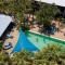Trinity Beach Club Holiday Apartments