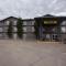 Super 8 by Wyndham Whitecourt
