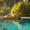 Pont Bleu Suites - boutique hotel -Riverside & Pool