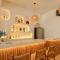 Hi Sea Hostel - Boutique Style in Center, 15 min Walk from Pier