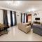 The Abode Apartments Lake view & Breakfast Suite Near Beach