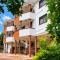 The Abode Apartments Lake view & Breakfast Suite Near Beach