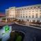 Holiday Inn & Suites Memphis - Wolfchase Galleria by IHG