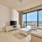 Apartamento con vistas al mar y parking incluido