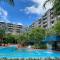 La Habana Huahin by Ying