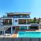 Villa Bellatrix in Fažana with beach front and sea view