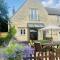 The Old Coach house- a delightful home from home
