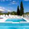 Villa Levante Apartments, quiet location and close to beach, only 300 m from sea