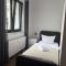 BIELEFELD CITY APARTMENTS - komfortable Einzelzimmer und Doppelzimmer - moderne Badezimmer, schnelles WLAN, Self-Check-In