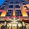 Heya Hotel