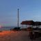Sand Dune Beach Hotel & Surf Camp