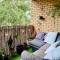 Cozy Bondi ROOM - Beach life and Local Host! Free Parking