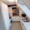 Beautiful 2 bedroom Apartment center of city