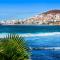 PARADISE HOLIDAYS 2 BEDROOMS APARTMENT & SEA VIEW, Los Cristianos, Tenerife
