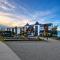Xelena Hotel & Suites