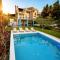 SaniRelaxVilla3 with private swimming pool