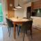 Modern and Peaceful Seafront apartment - Wifi, Free Parking