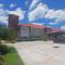 La Quinta Inn & Suites by Wyndham Mercedes Outlet Mall