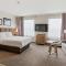 Best Western PLUS Hannaford Inn & Suites