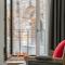 Conte Manfredo and Contessa Sarah Apartments with Breathtaking Arena Views