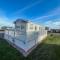 Ref 40035Nd - Superb Caravan With Decking & Free Wifi At North Denes Holiday Park