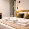 A Due Passi Dalla Scalinata Rooms