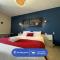 Brit Hotel du Parc Niort Centre-Parking gratuit