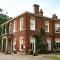Farington Lodge Hotel